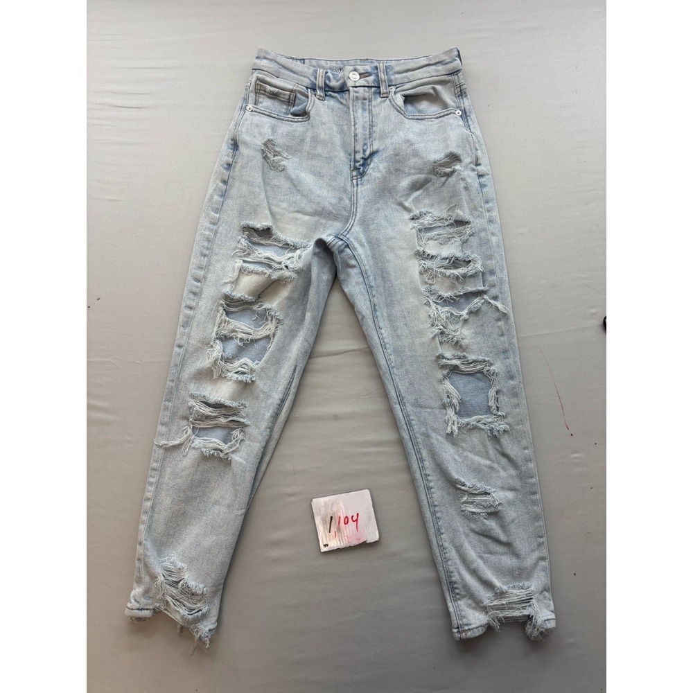 American Eagle Mom Jeans Light Wash Distressed Ripped Stretch Size 4 X-Short